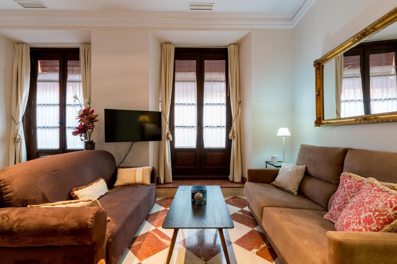 Quevedo Suite Séville Extérieur photo