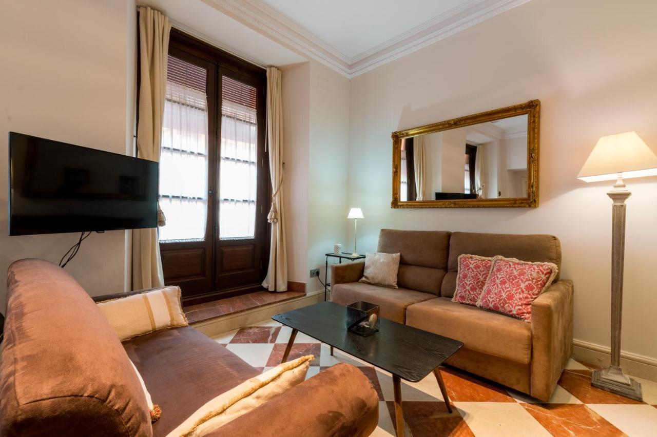 Quevedo Suite Séville Extérieur photo