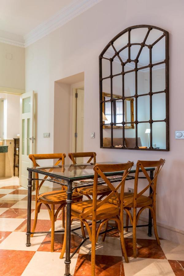 Quevedo Suite Séville Extérieur photo