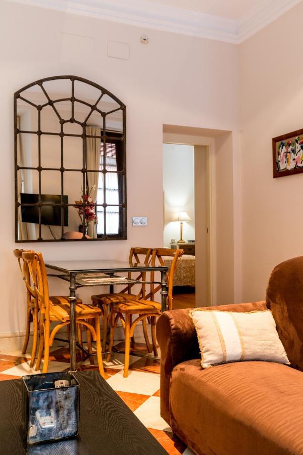 Quevedo Suite Séville Extérieur photo