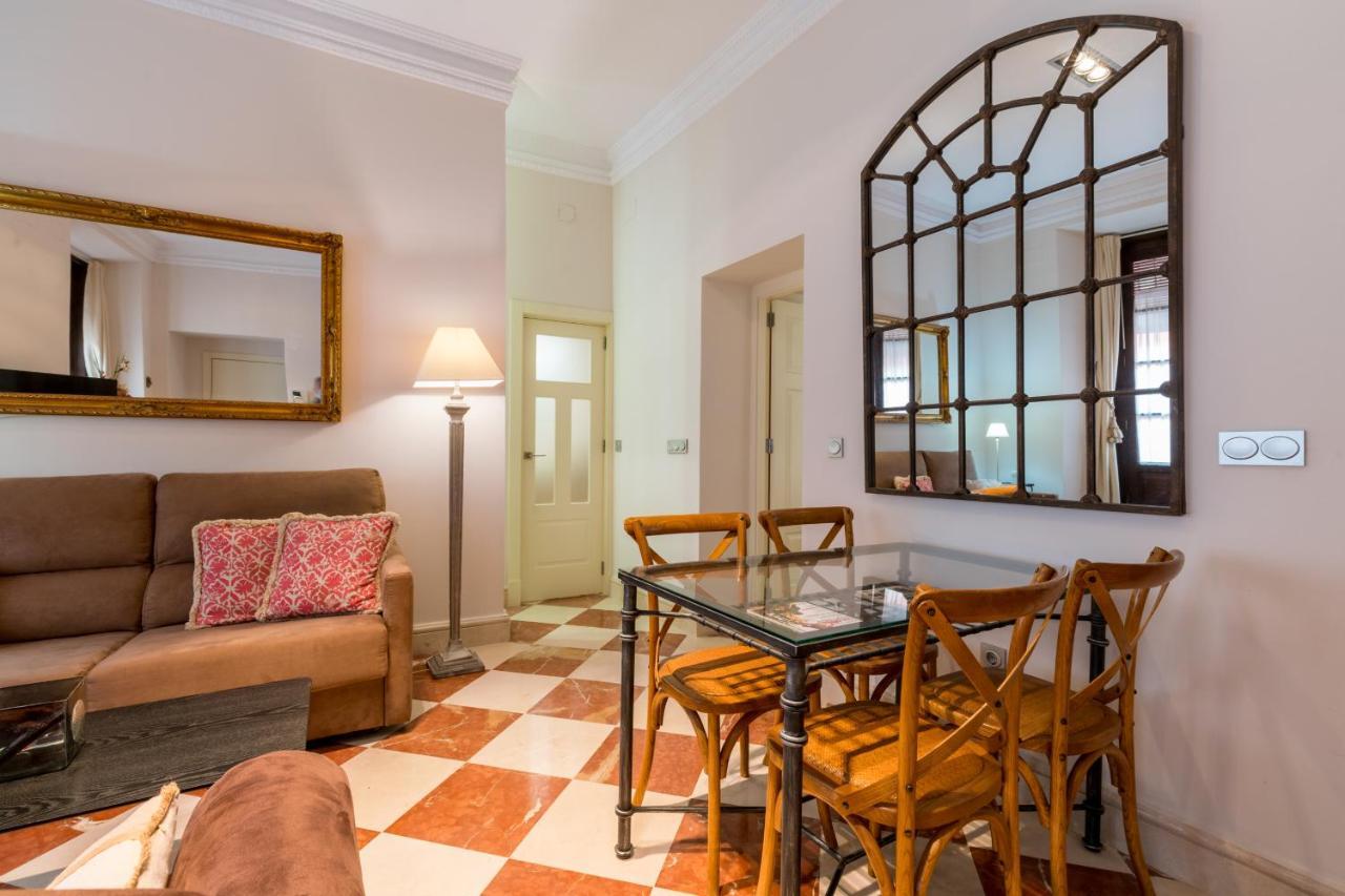 Quevedo Suite Séville Extérieur photo