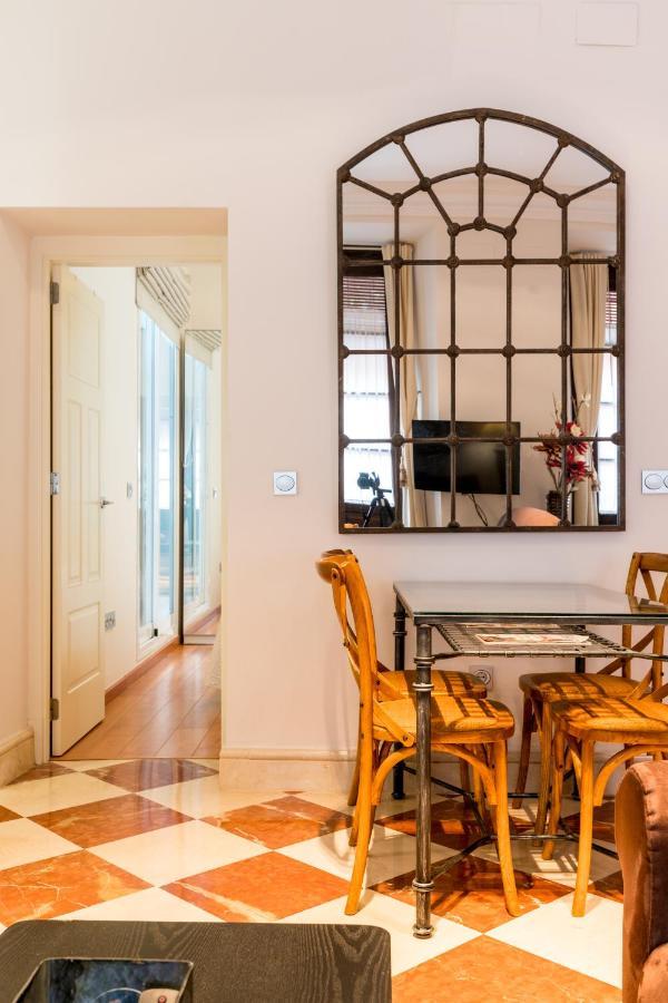 Quevedo Suite Séville Extérieur photo