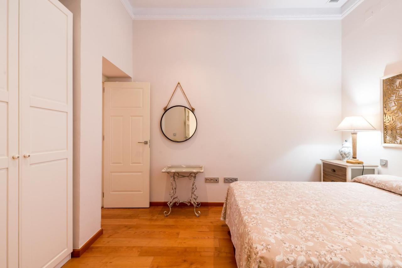 Quevedo Suite Séville Extérieur photo