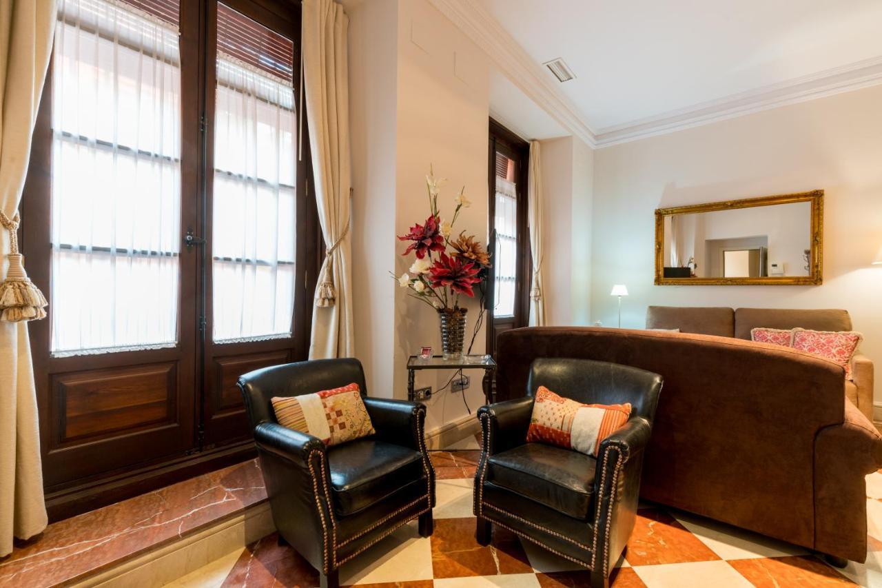 Quevedo Suite Séville Extérieur photo