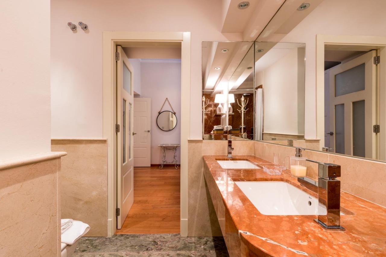 Quevedo Suite Séville Extérieur photo