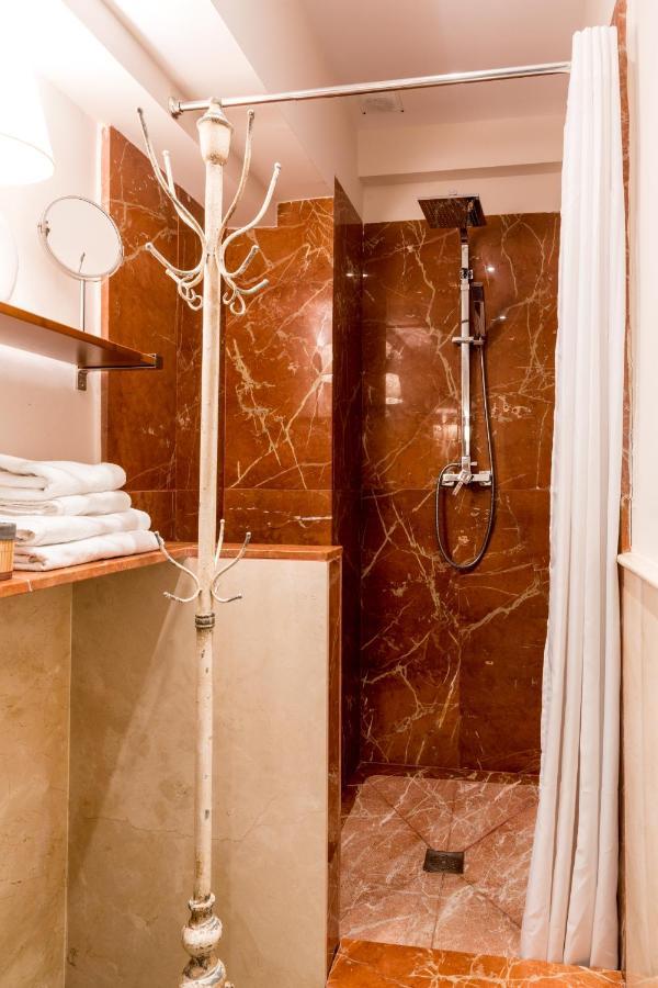 Quevedo Suite Séville Extérieur photo